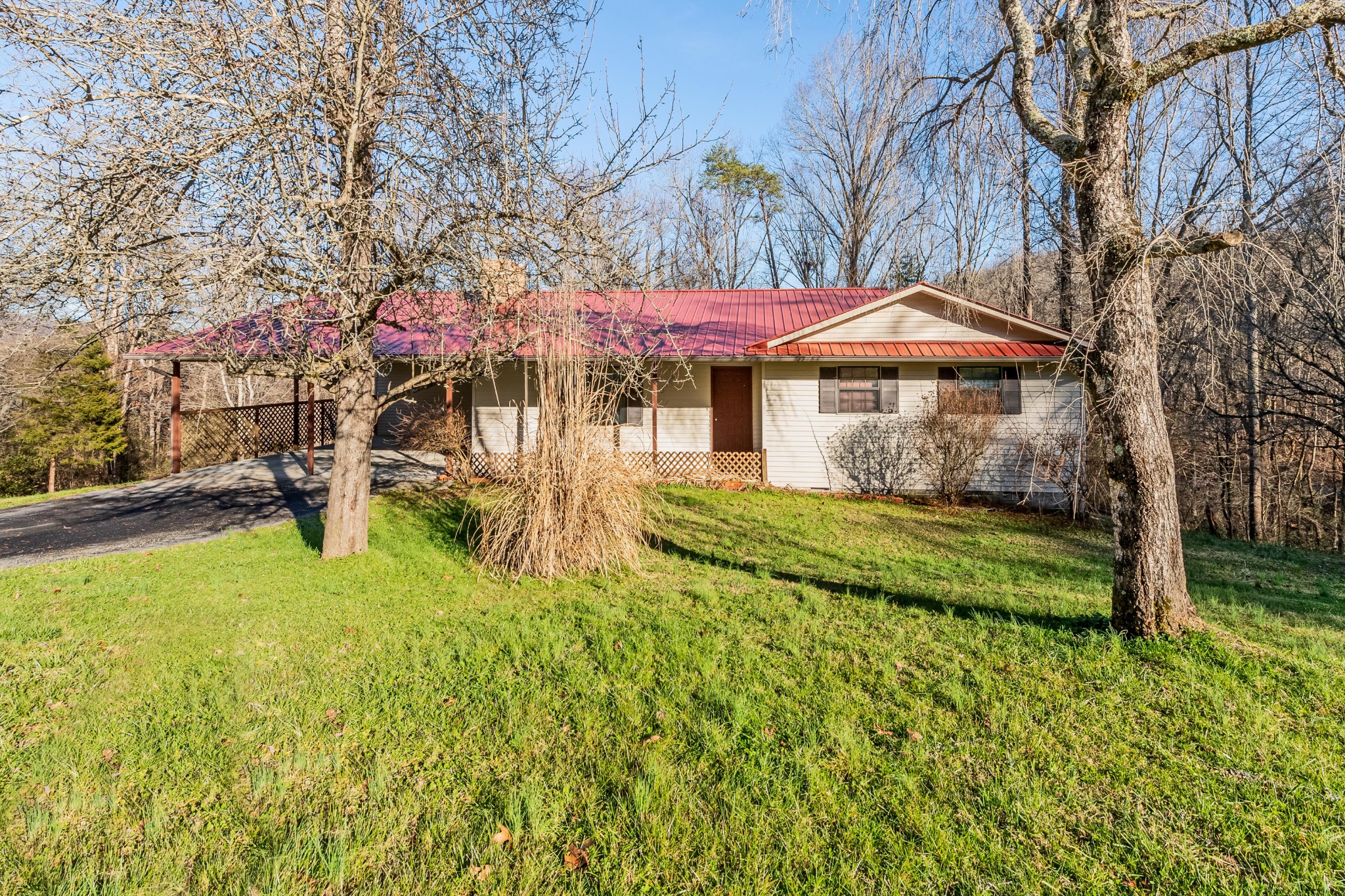 310 Mc Kinney Road Harriman, TN 37748 - Photo 1 of 15 Gallery Image 1