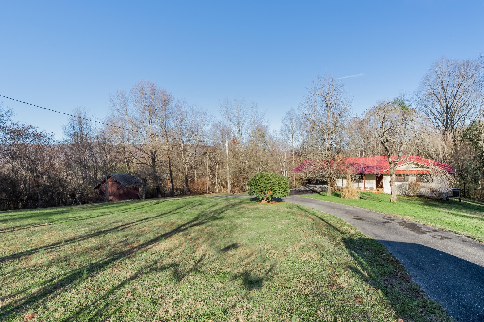 310 Mc Kinney Road Harriman, TN 37748 - Photo 5 of 15 Gallery Image 5