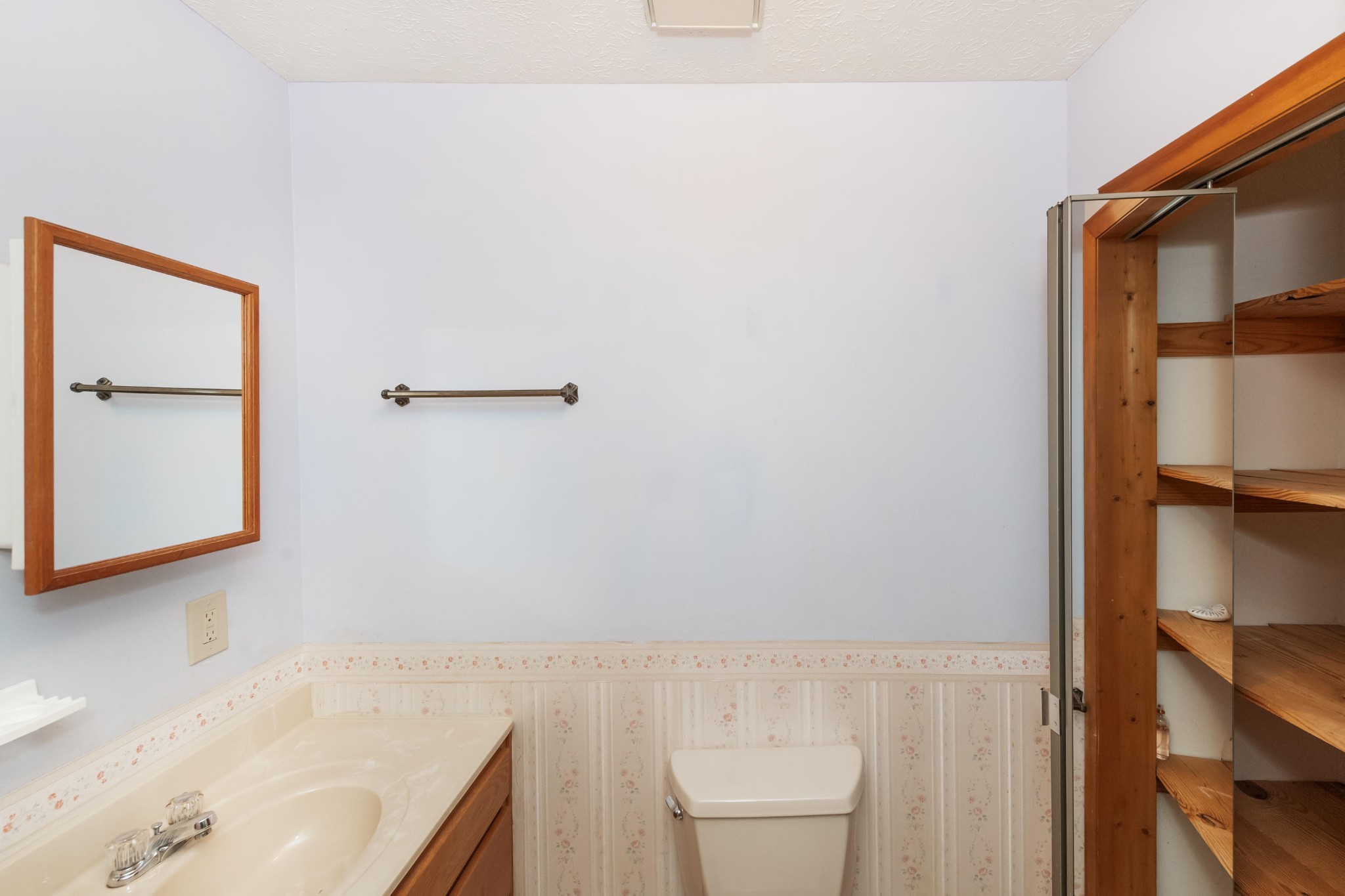 310 Mc Kinney Road Harriman, TN 37748 - Photo 9 of 15 Gallery Image 9