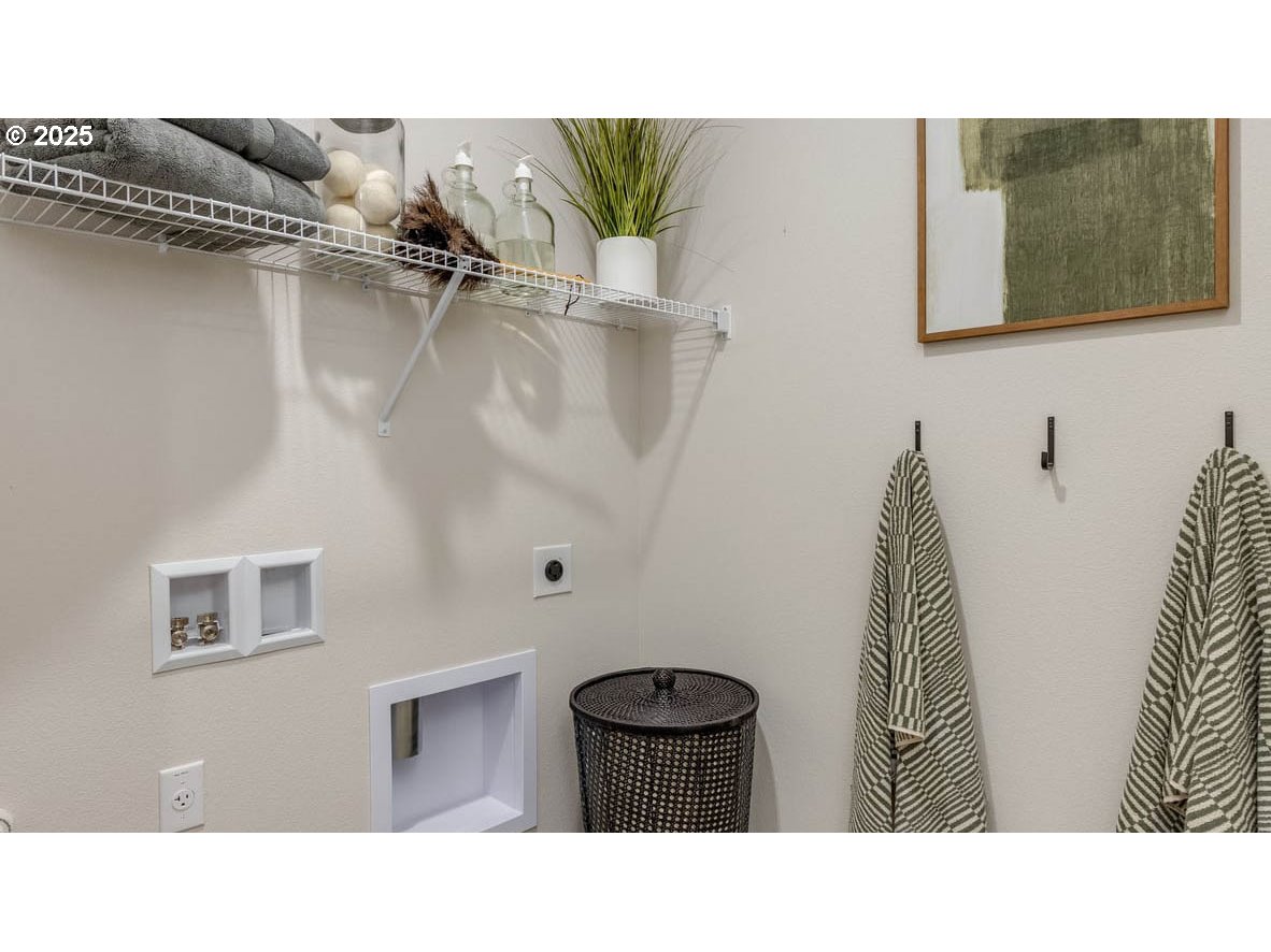 6166 Southeast 15th Street Gresham, OR 97080 - Photo 18 of 29