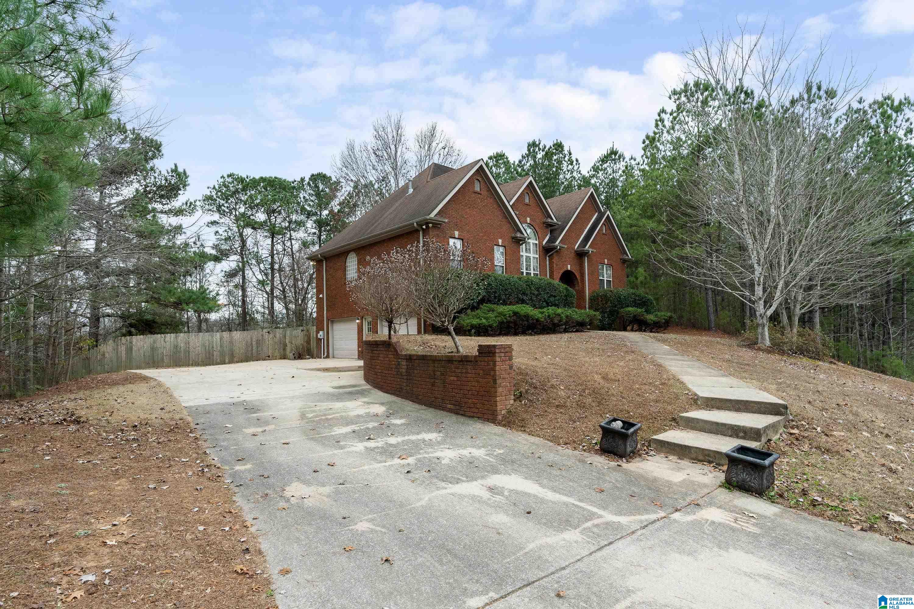 321 Deer Ridge Lane Chelsea, AL 35043 - Photo 3 of 36