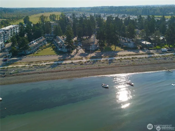 $240,000 | 7806 Birch Bay Drive, Unit 802, Blaine, WA 98230