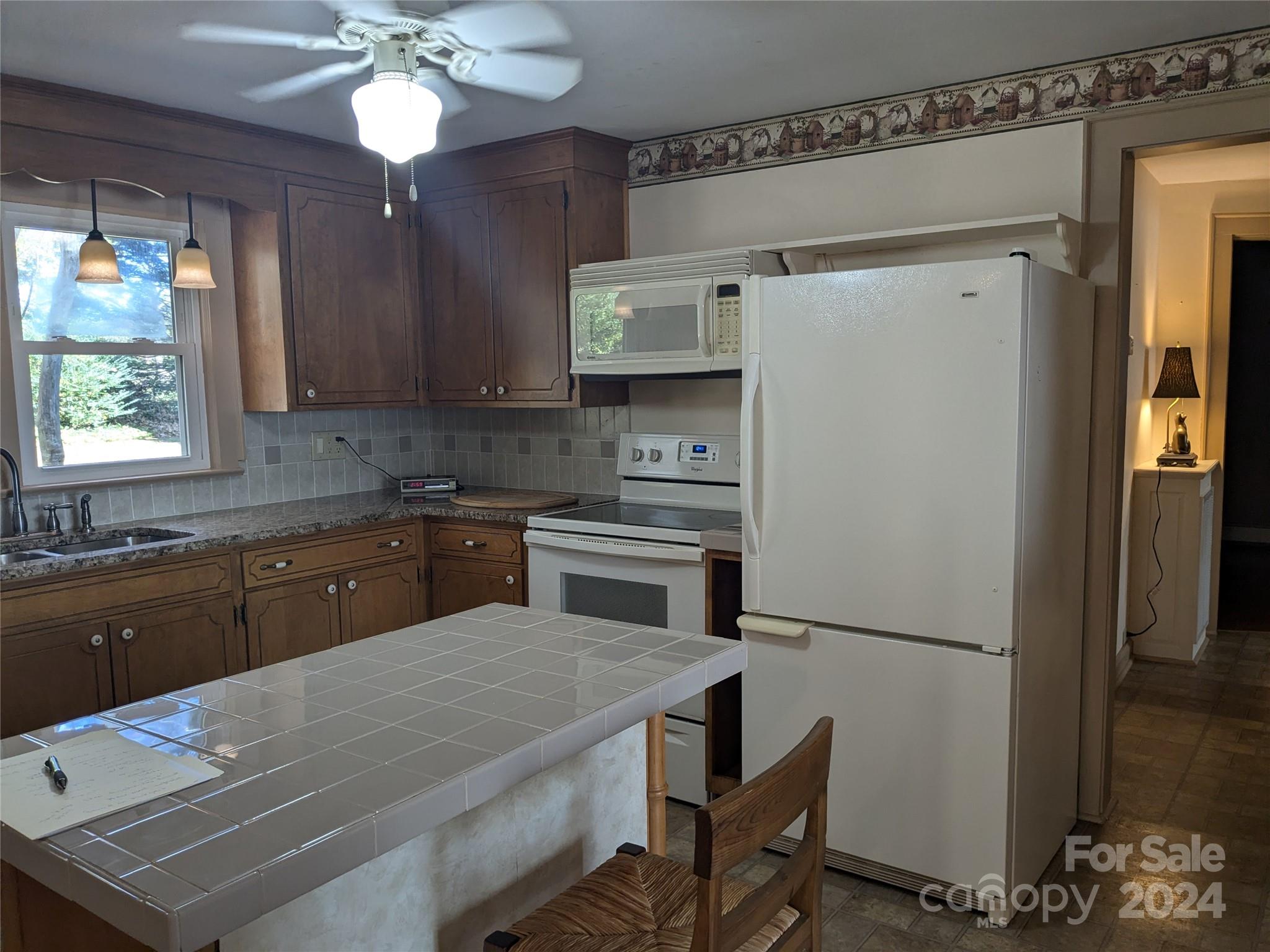 1832 Noah Path Conover, NC 28613 - Photo 18 of 38 Gallery Image 18