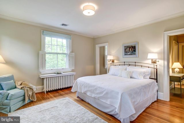 $1,525,000 | 400 North View Terrace, Alexandria, VA 22301