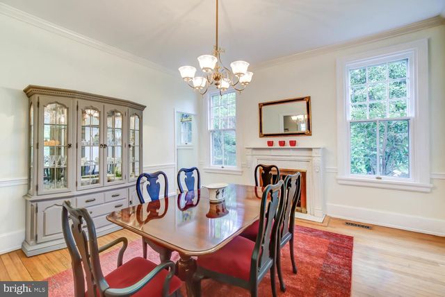 $1,525,000 | 400 North View Terrace, Alexandria, VA 22301