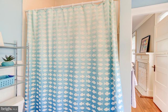 $1,525,000 | 400 North View Terrace, Alexandria, VA 22301