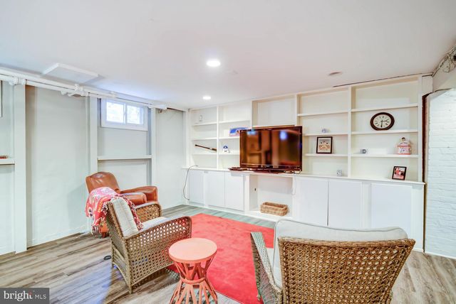 $1,525,000 | 400 North View Terrace, Alexandria, VA 22301