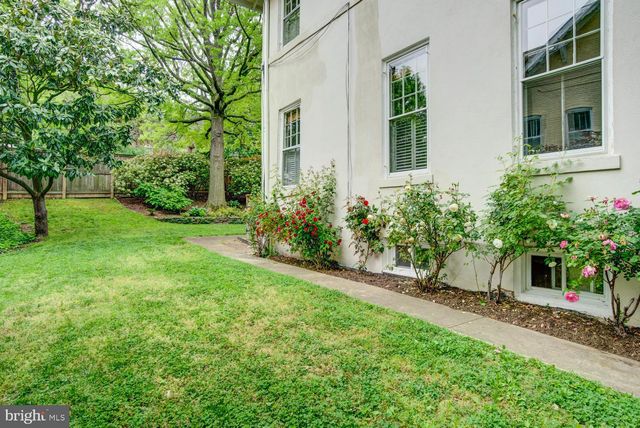 $1,525,000 | 400 North View Terrace, Alexandria, VA 22301
