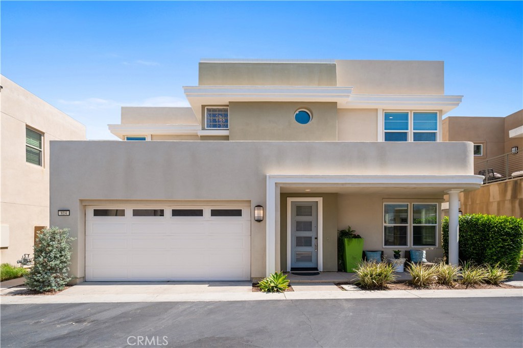 814 Beacon Irvine, CA 92618 - Photo 1 of 67