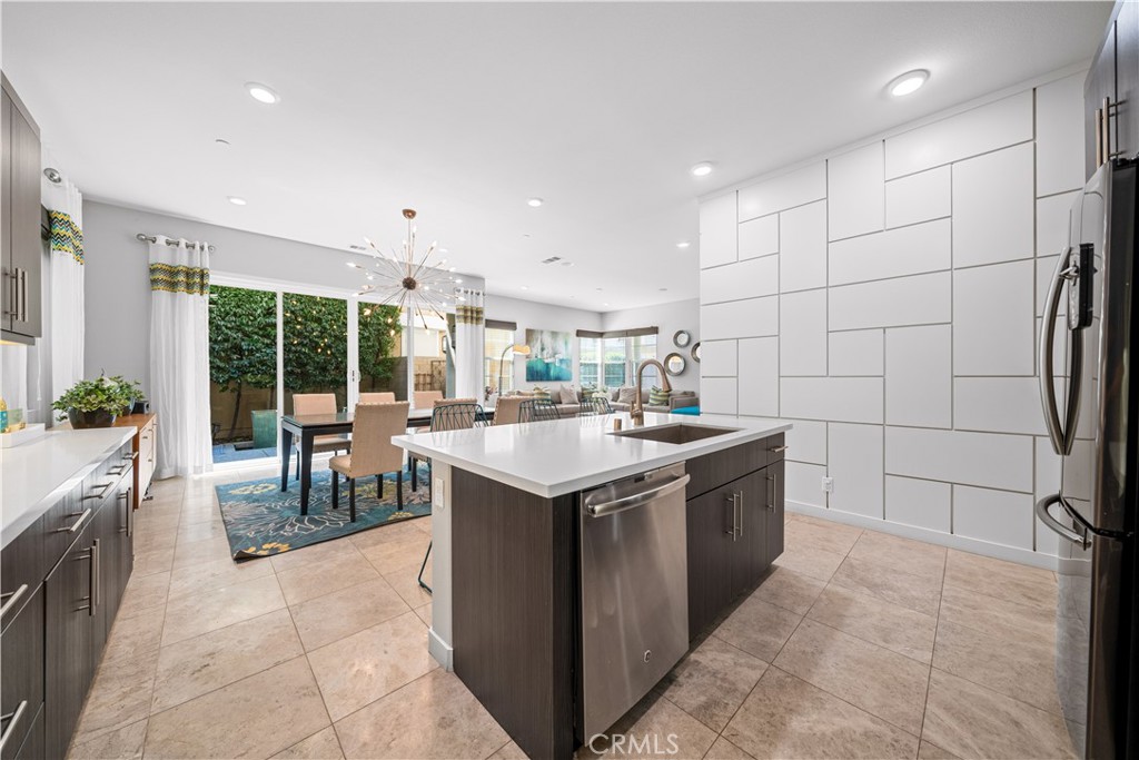 814 Beacon Irvine, CA 92618 - Photo 11 of 67