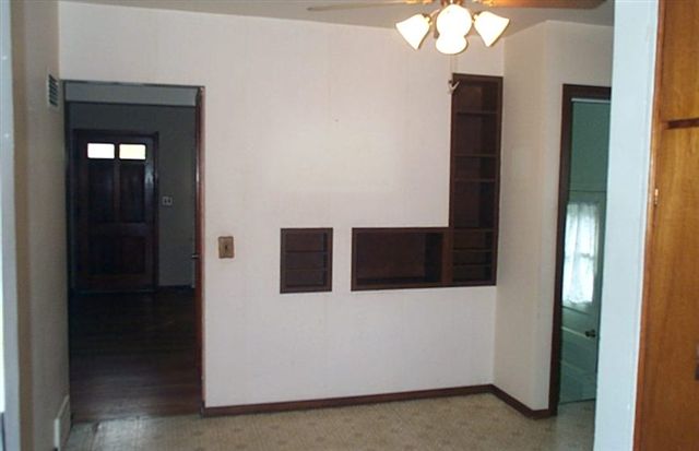 3136 Telegraph Road Davenport, IA 52804 - Photo 7 of 12 Gallery Image 7