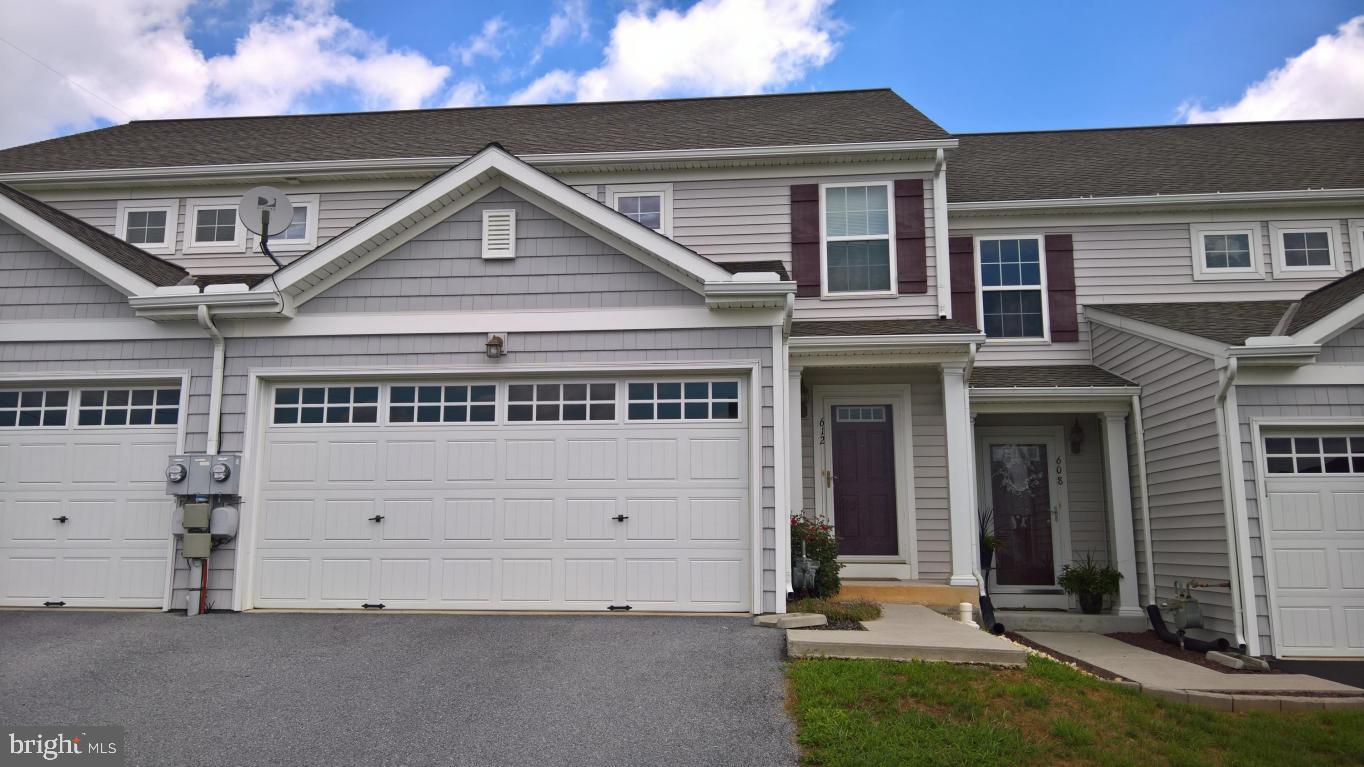 612 Fox Ridge Lane Lebanon, PA 17042 - Photo 1 of 37 Gallery Image 1