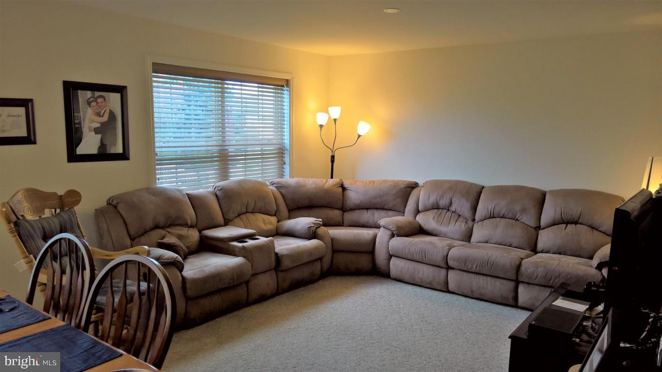 612 Fox Ridge Lane Lebanon, PA 17042 - Photo 6 of 37 Gallery Image 6
