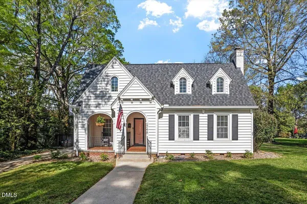 $599,900 | 548 South Main Street, Wake Forest, NC 27587