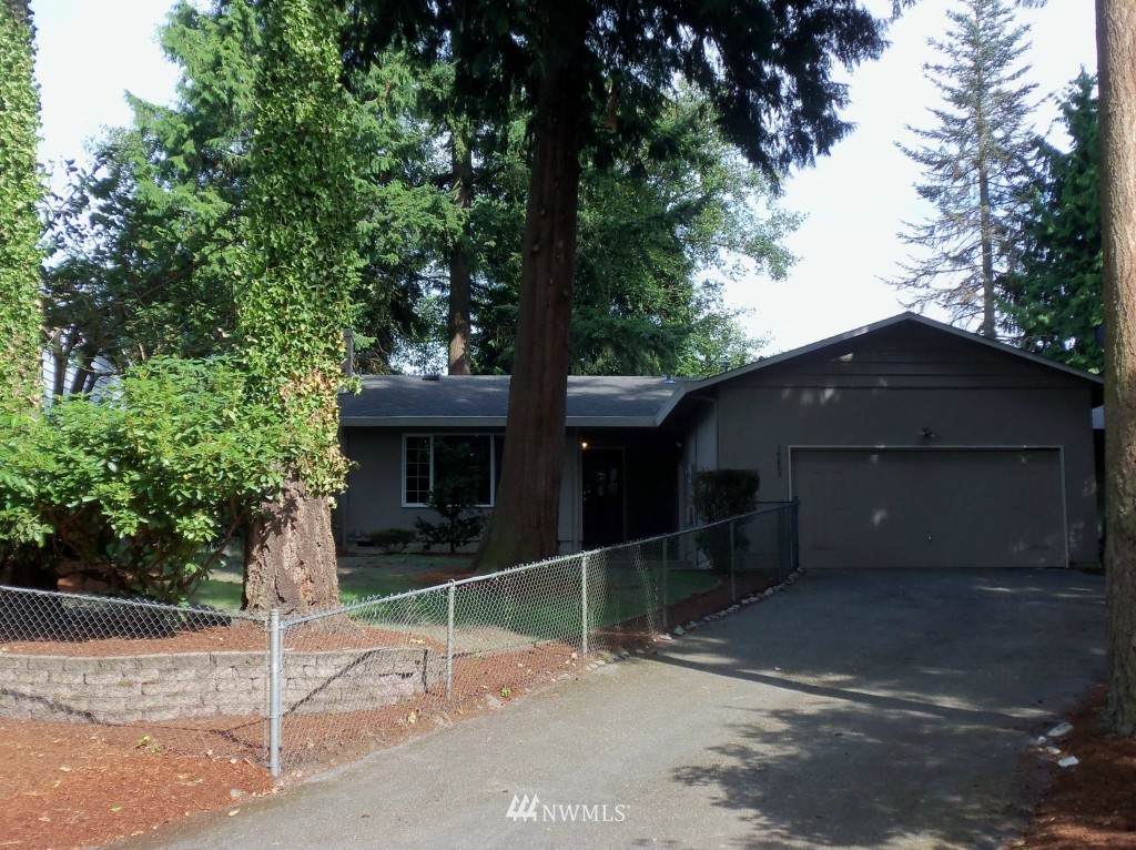 19805 34th Drive Southeast Bothell, WA 98012 - Photo 1 of 9 Gallery Image 1