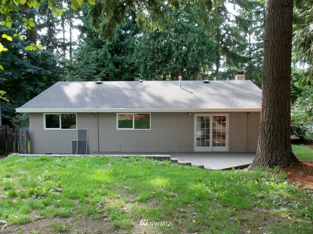 19805 34th Drive Southeast Bothell, WA 98012 - Photo 9 of 9 Gallery Image 9