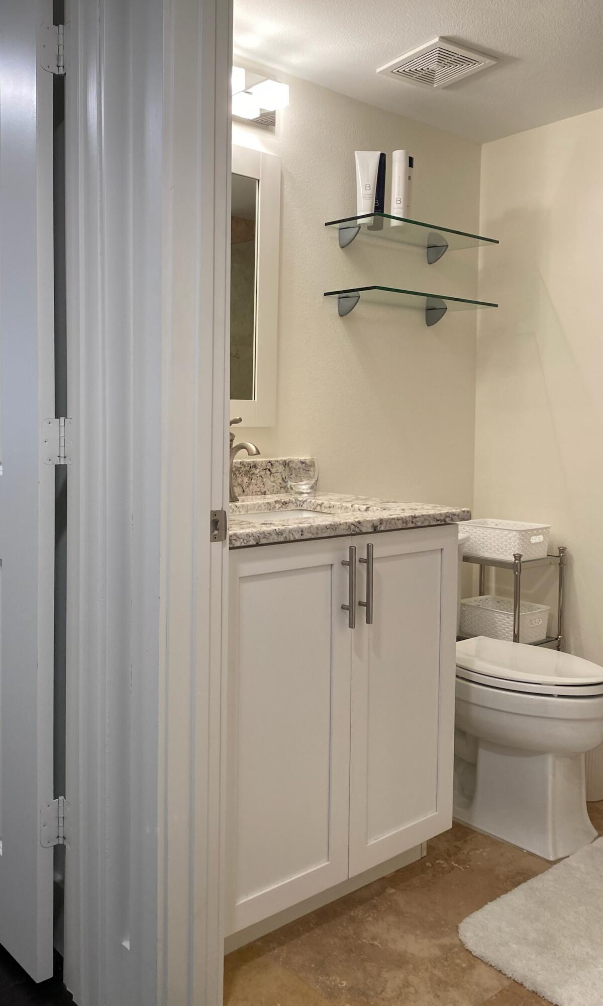 13388 Polo Club Road, Unit 202 Wellington, FL 33414 - Photo 31 of 38 Guest Bathroom
