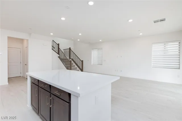 $2,800 | 11683 Desert Hollow Avenue, Las Vegas, NV 89138