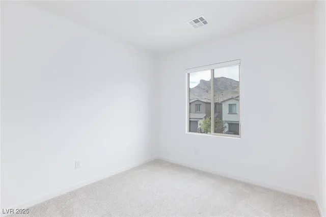 $2,800 | 11683 Desert Hollow Avenue, Las Vegas, NV 89138