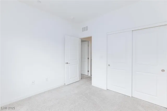 $2,800 | 11683 Desert Hollow Avenue, Las Vegas, NV 89138