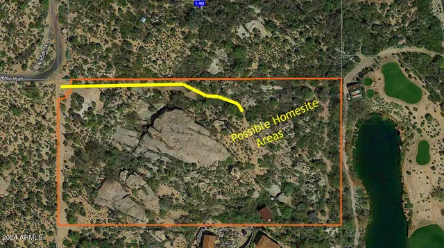 a view of a dry yard