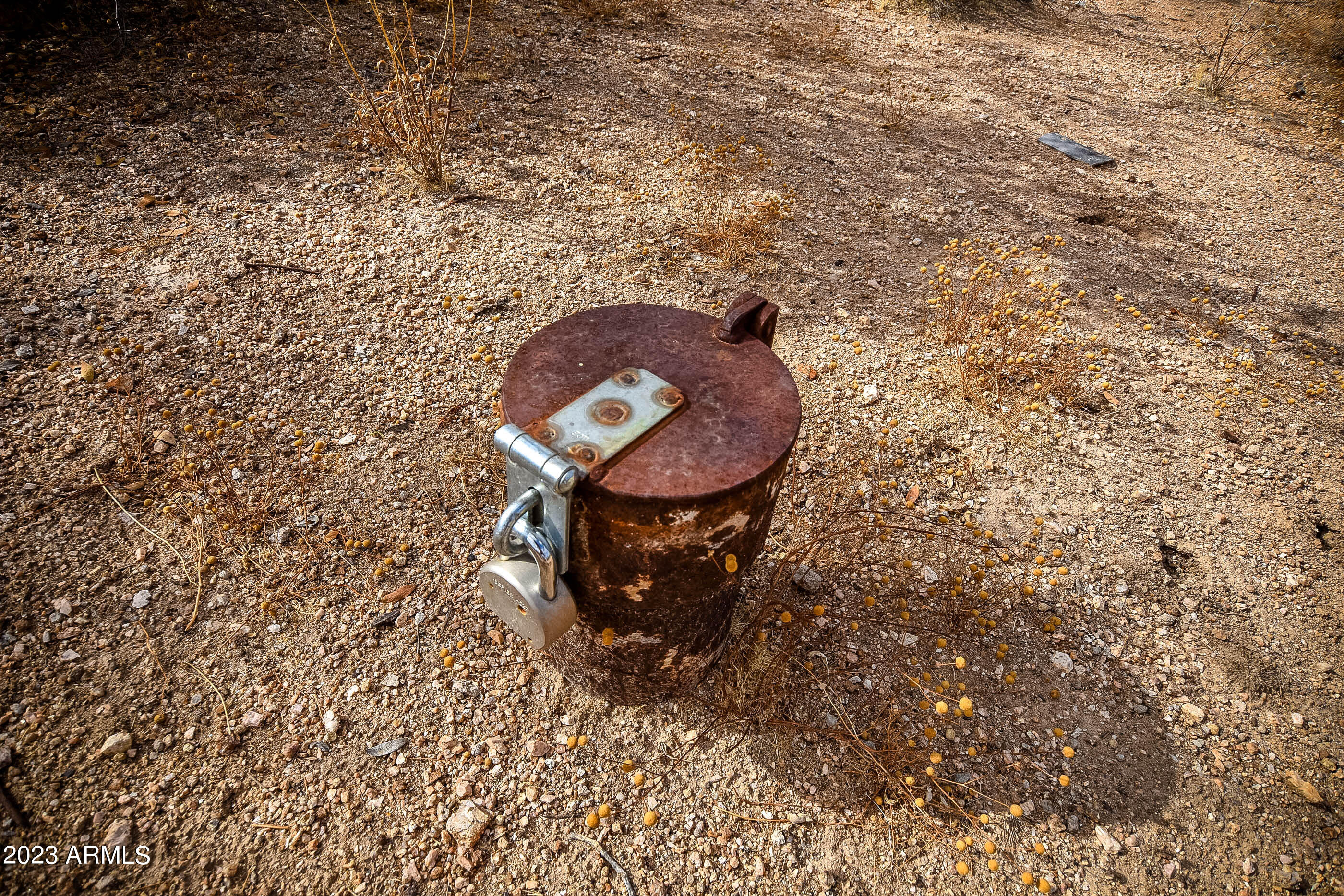 27777 North 95th Street, Unit 1 Scottsdale, AZ 85262 - Photo 30 of 68 a bathroom with a toilet and a sink