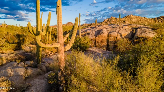 $2,100,000 | 27777 North 95th Street, Unit 1, Scottsdale, AZ 85262