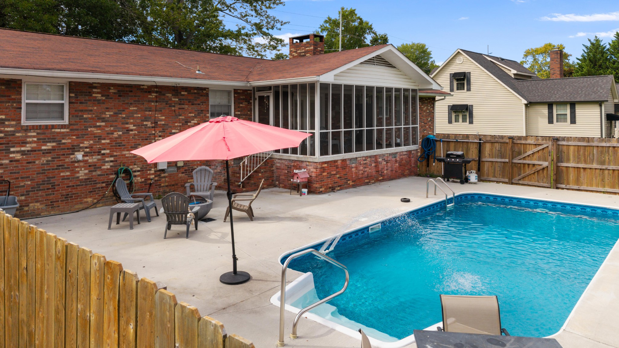 2000 Georgetown Road Northwest Cleveland, TN 37311 - Photo 21 of 36 a balcony with table and chairs