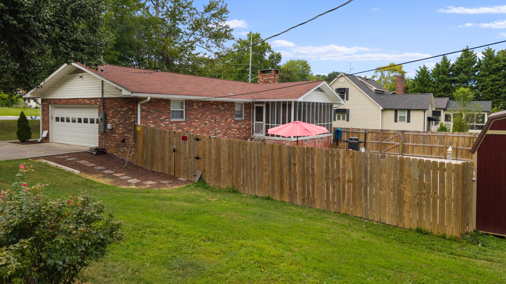 2000 Georgetown Road Northwest Cleveland, TN 37311 - Photo 27 of 36 a front view of a house with garden