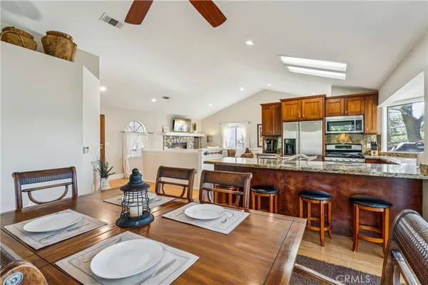 $779,000 | 27391 Peninsula Drive, Lake Arrowhead, CA 92352