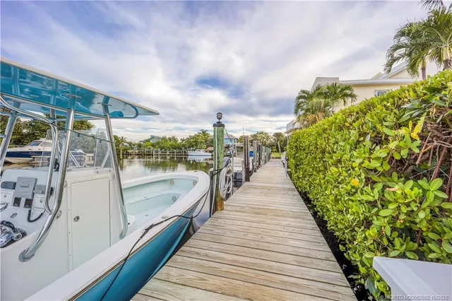 a view of a terrace with sitting area