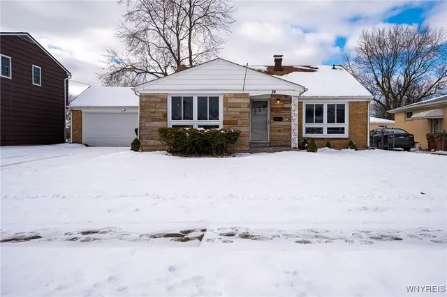 $2,200 | 24 Honduras Lane, Cheektowaga, NY 14225