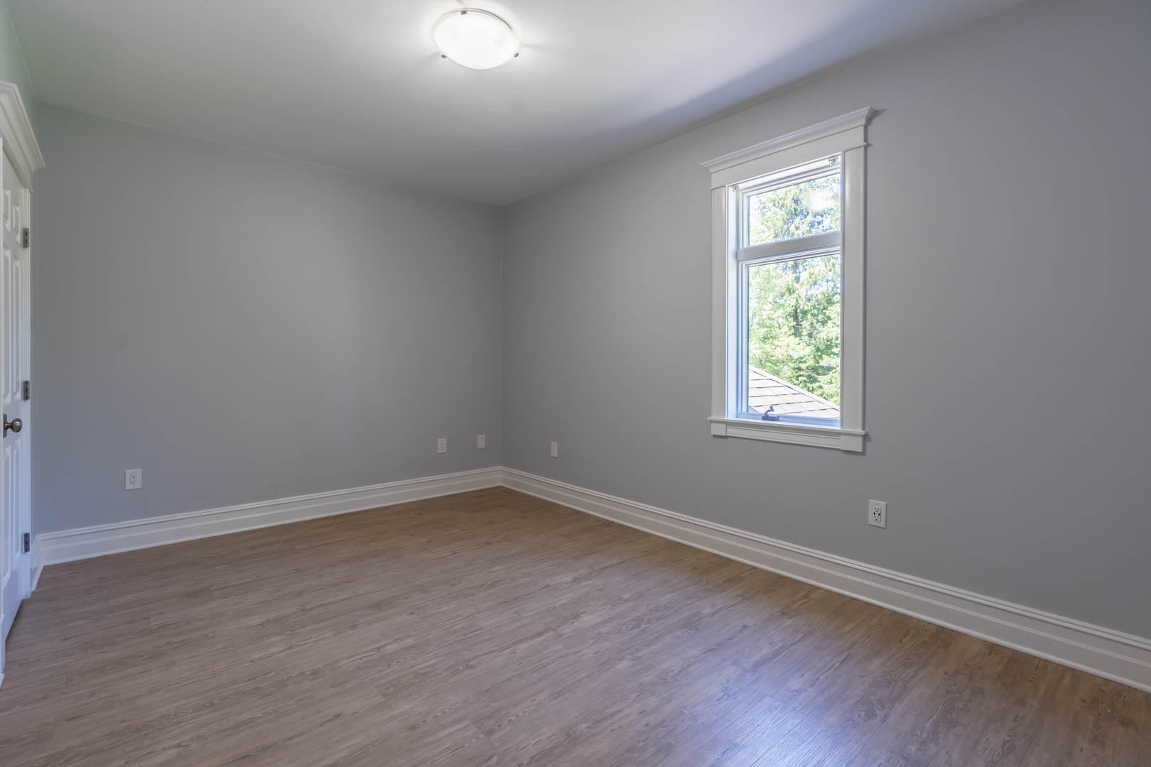 99 Middle Road Cumberland, ME 04021 - Photo 51 of 78 2.2nd Level-17