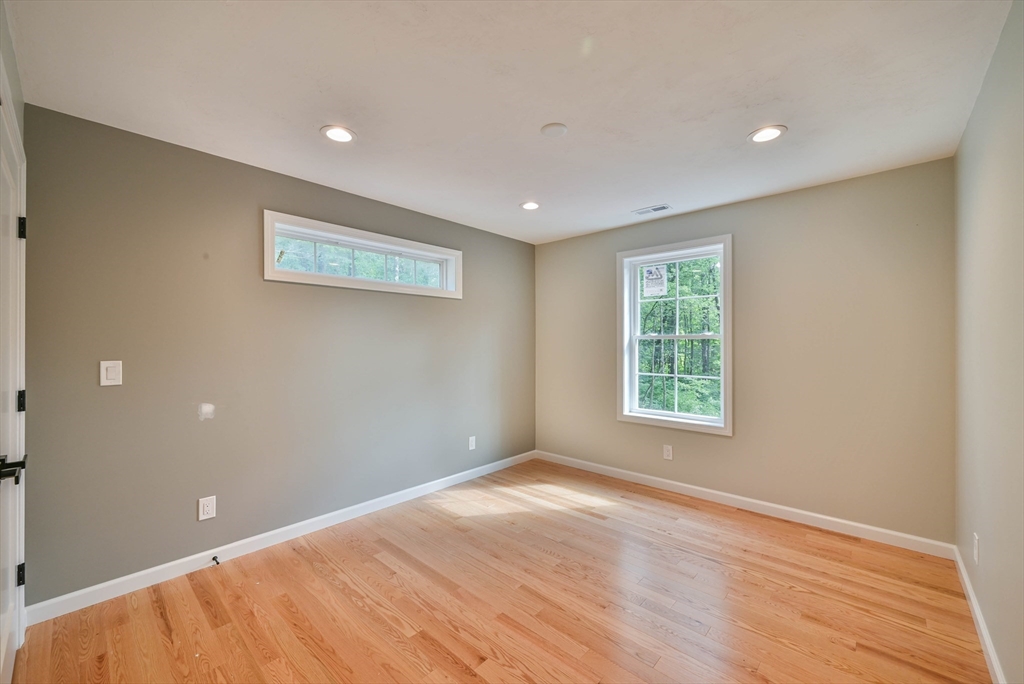 86 Ramshorn Road Charlton, MA 01507 - Photo 18 of 35 Gallery Image 18