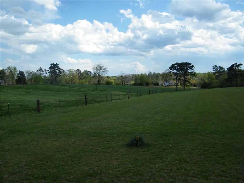 4268 Beach Road Hudson, NC 28638 - Photo 4 of 24