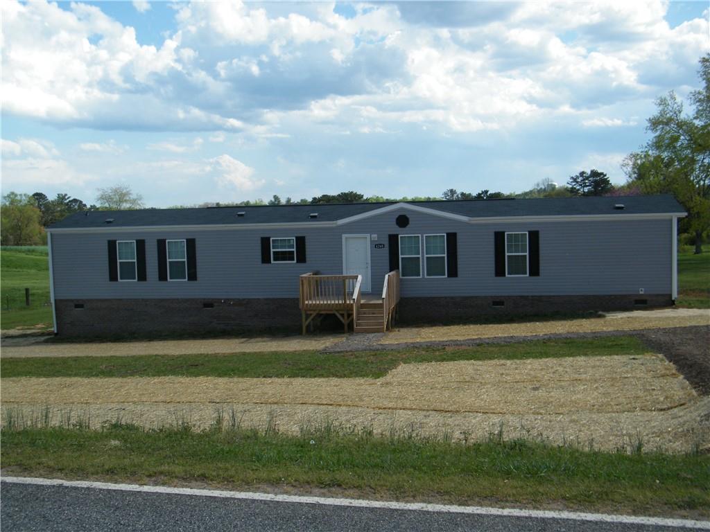 4268 Beach Road Hudson, NC 28638 - Photo 5 of 24