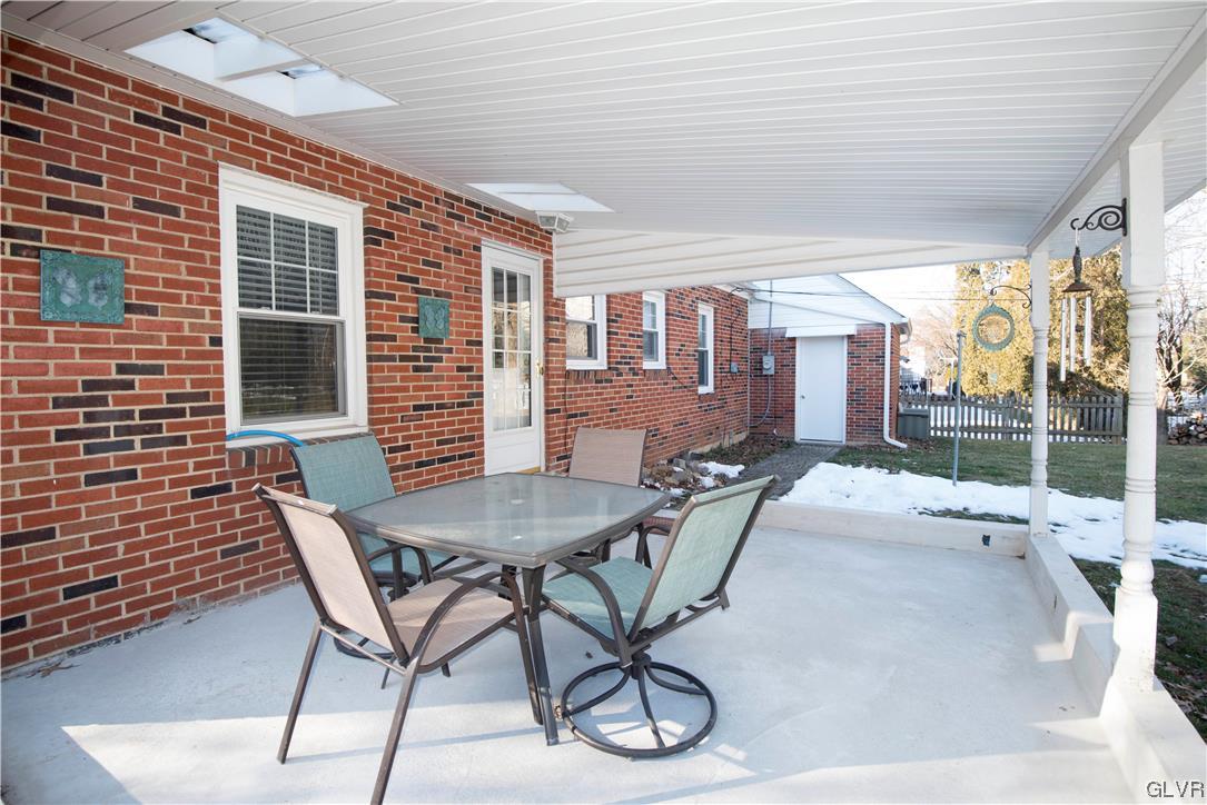 531 Parkway Road Allentown, PA 18104 - Photo 5 of 29 Gallery Image 5