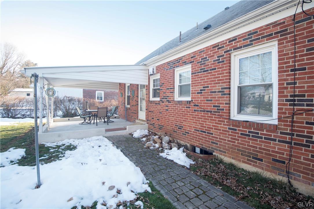 531 Parkway Road Allentown, PA 18104 - Photo 6 of 29 Gallery Image 6
