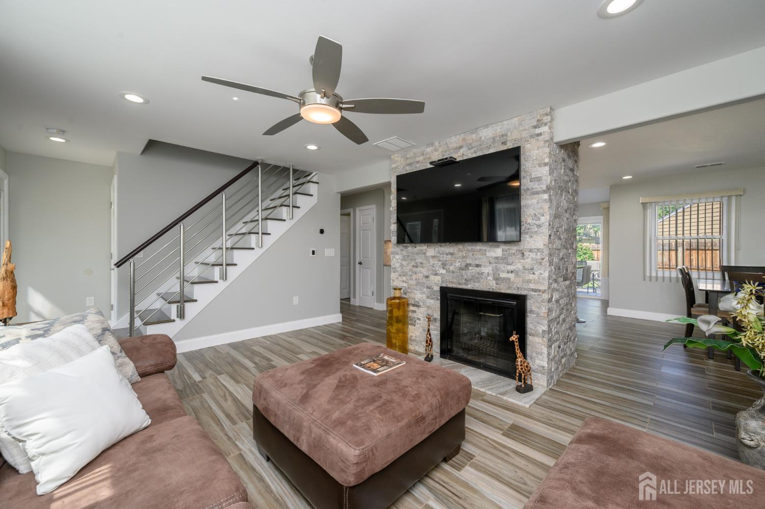 106 Greenbrook Road Green Brook, NJ 08812 - Photo 8 of 51