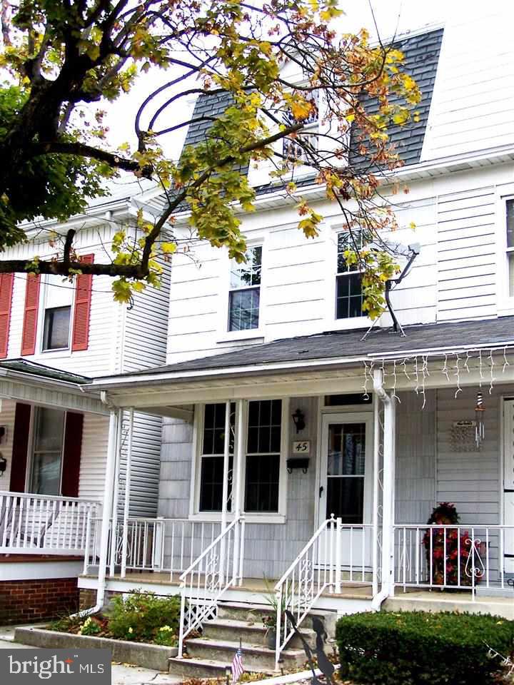 45 North Water Street Spring Grove, PA 17362 - Photo 1 of 18