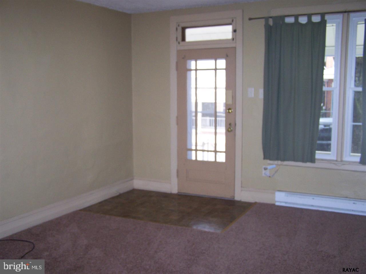 45 North Water Street Spring Grove, PA 17362 - Photo 2 of 18