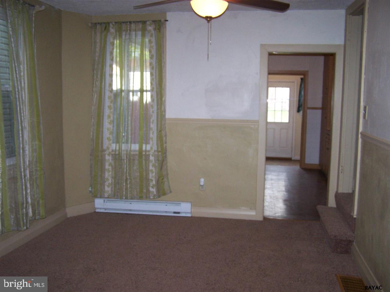 45 North Water Street Spring Grove, PA 17362 - Photo 3 of 18