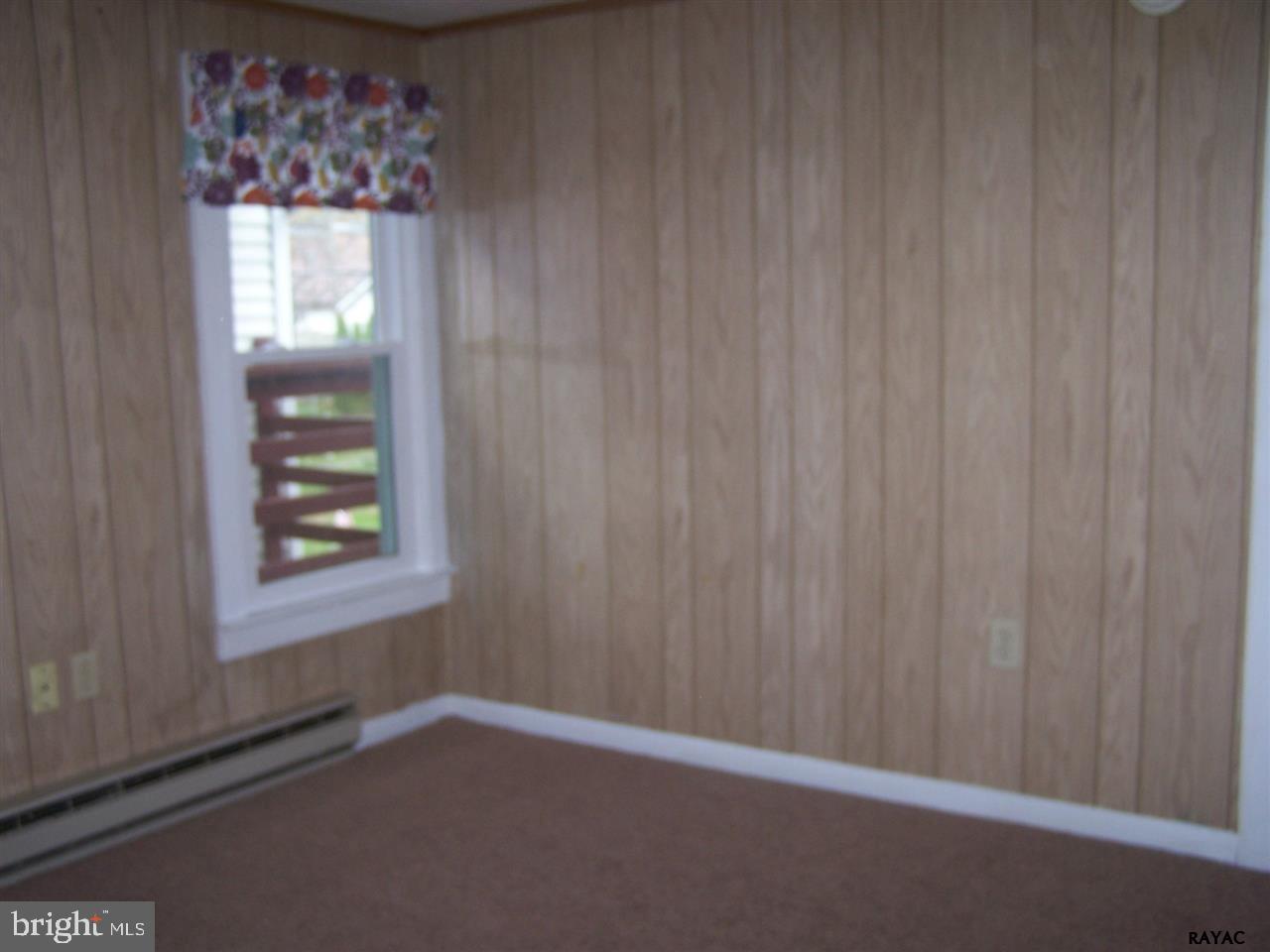 45 North Water Street Spring Grove, PA 17362 - Photo 10 of 18