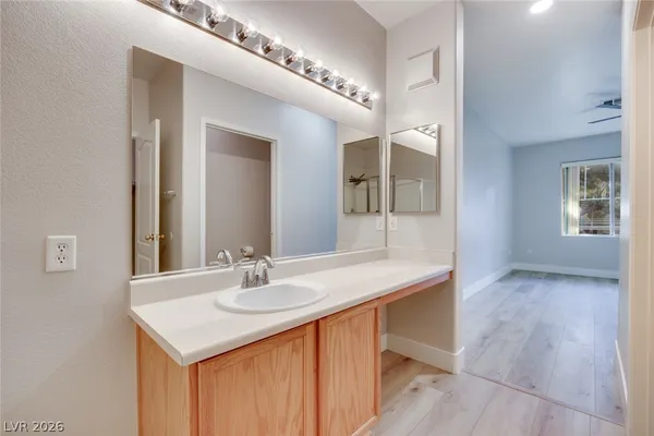 $1,795 | 1008 Domnus Lane, Unit 201, Las Vegas, NV 89144
