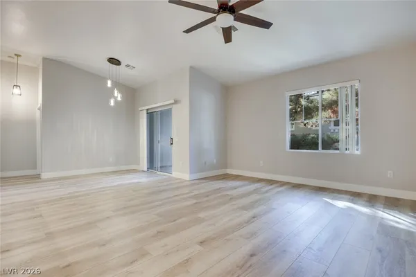 $1,795 | 1008 Domnus Lane, Unit 201, Las Vegas, NV 89144
