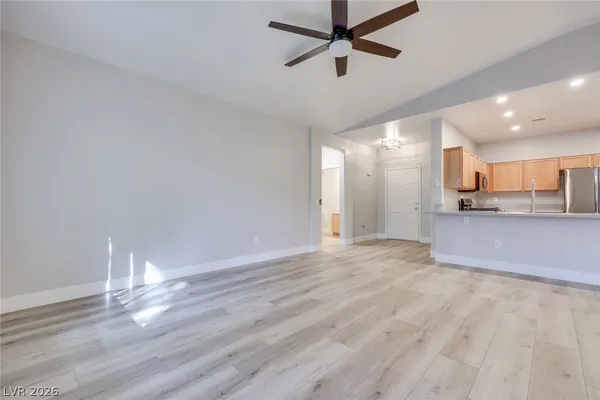 $1,795 | 1008 Domnus Lane, Unit 201, Las Vegas, NV 89144