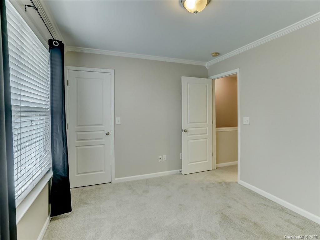 128 Chimney Rock Lane Fort Mill, SC 29708 - Photo 33 of 39 Gallery Image 33