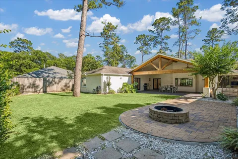 $1,325,000 | 10102 Candlewood Drive, Houston, TX 77042