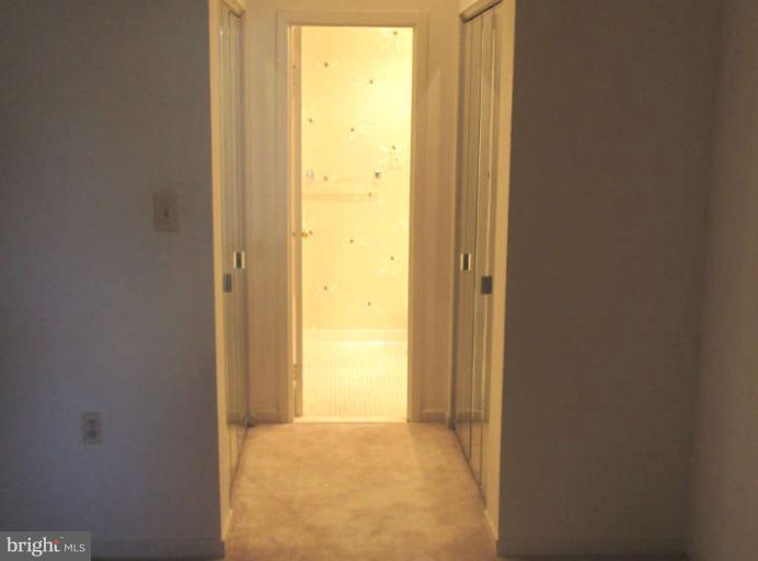 2 Lee Street West, Unit R58 Baltimore, MD 21201 - Photo 18 of 21 Bedroom (Master)