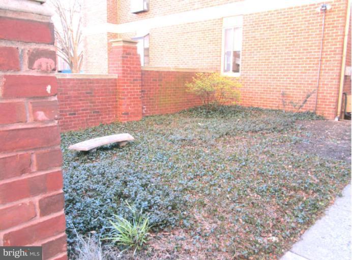 2 Lee Street West, Unit R58 Baltimore, MD 21201 - Photo 21 of 21 Exterior (Rear)
